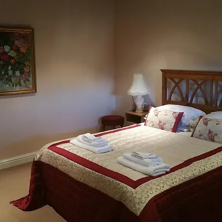 Cresswell Arms 4* מאלטון