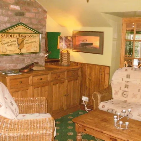 Cresswell Arms אורחן