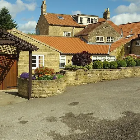 宾馆 Cresswell Arms