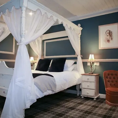 宾馆 Cresswell Arms 马尔顿