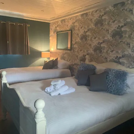 Cresswell Arms Inn