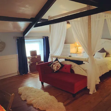 Cresswell Arms 4* 马尔顿